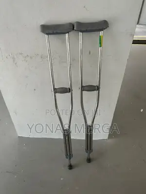 Photo - Crutches٢٣crutches
ክራንችtags: Crutches, Underarm, Walking Aid