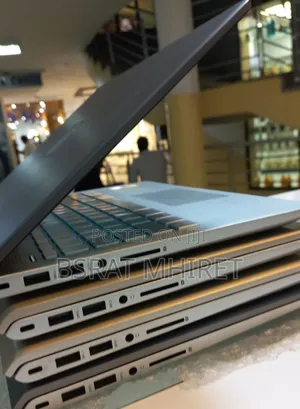 New Laptop HP Pavilion 15 8GB Intel Core I5 SSD 512GB