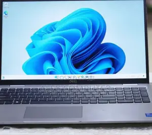 New Laptop Dell Latitude 5540 16GB Intel Core I7 SSD 512GB