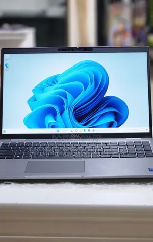New Laptop Dell Latitude 5540 16GB Intel Core I7 SSD 512GB