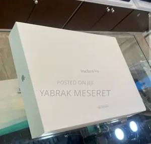 New Laptop Apple MacBook Pro 2023 M2 Pro 14-Inch 16GB Apple M2 SSD 4T