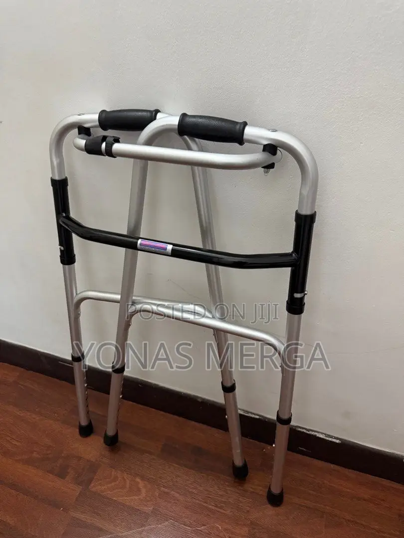 Walker٣2-Wheel Walker Light Portable Save Space,Supports