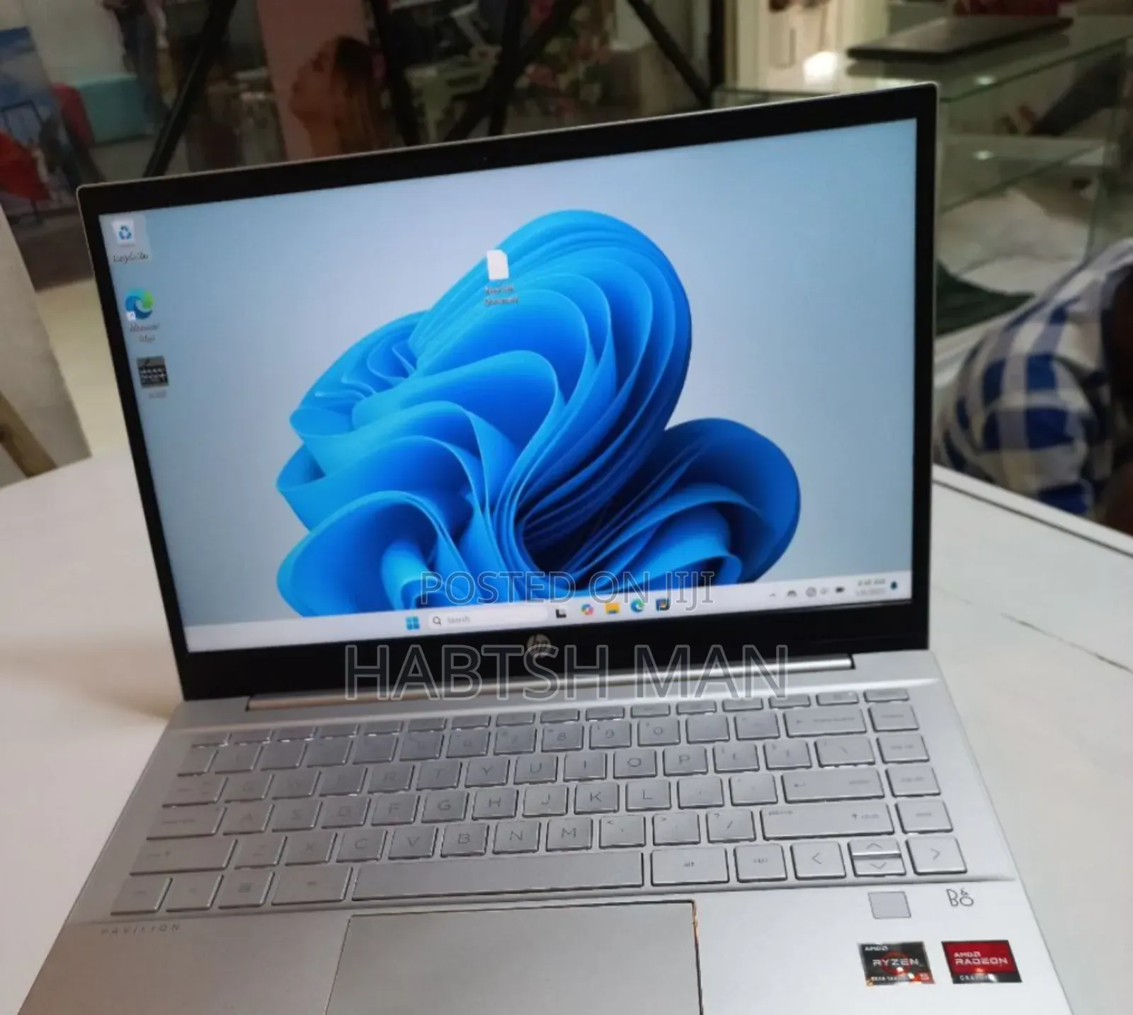 New Laptop HP Pavilion 14 16GB AMD Ryzen 5 SSD 512GB
