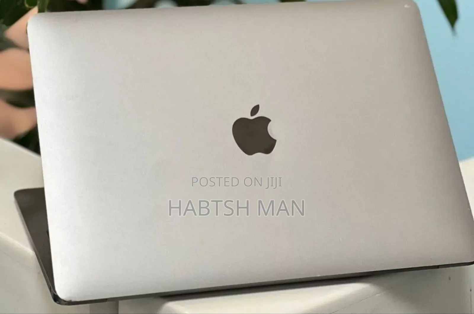 New Laptop Apple MacBook Pro 2020 16GB Intel Core I5 SSD 512GB