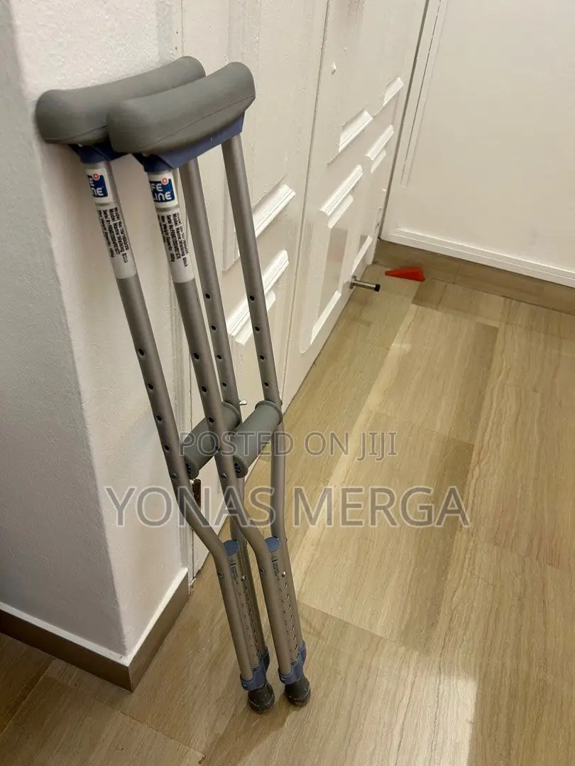Underarm Basakhi/Crutch Axillary Walking Stick(Blue,Silver)