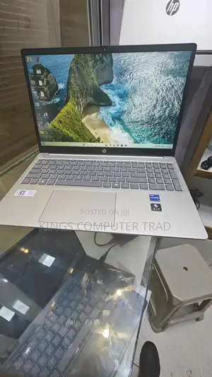 New Laptop HP Stream Notebook 16GB Intel Core I7 SSD 1T