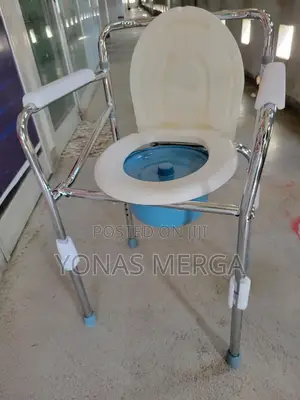 Athroom Toilet Seat歲قanti-Slip Adjustaheight ظtoilet Chair
