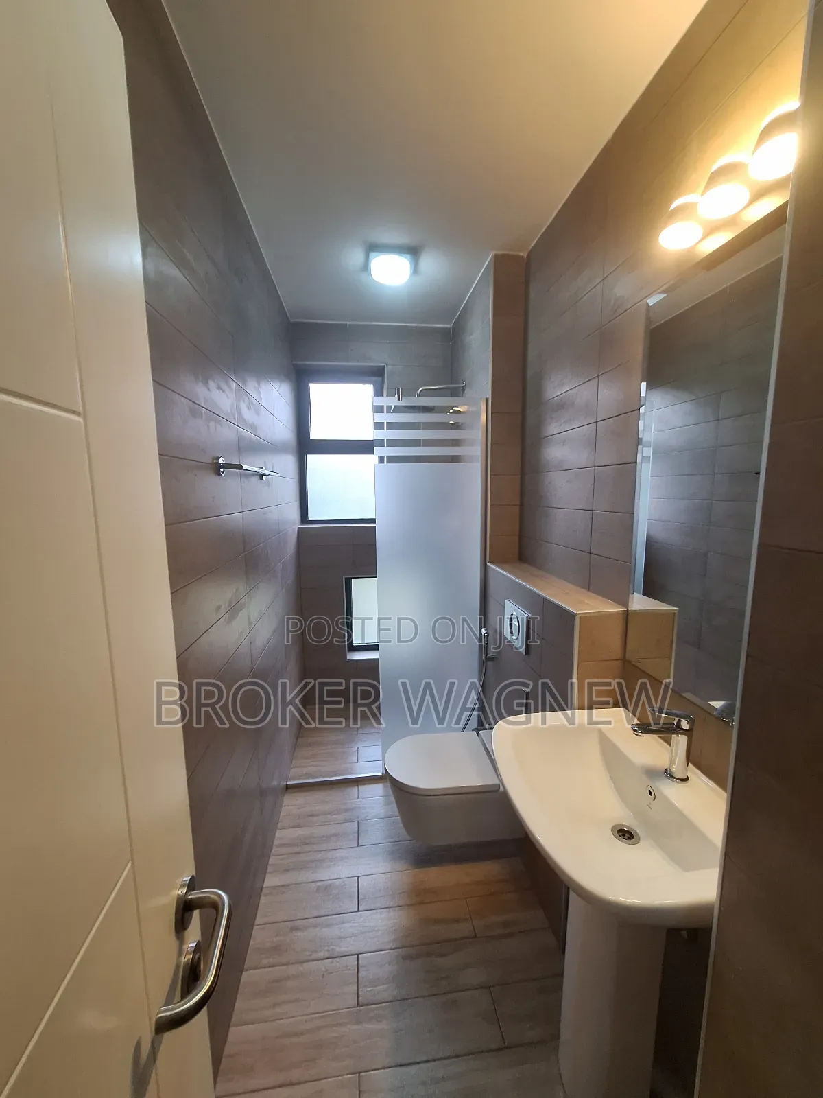 Furnished 2bdrm Apartment in Arada for rent