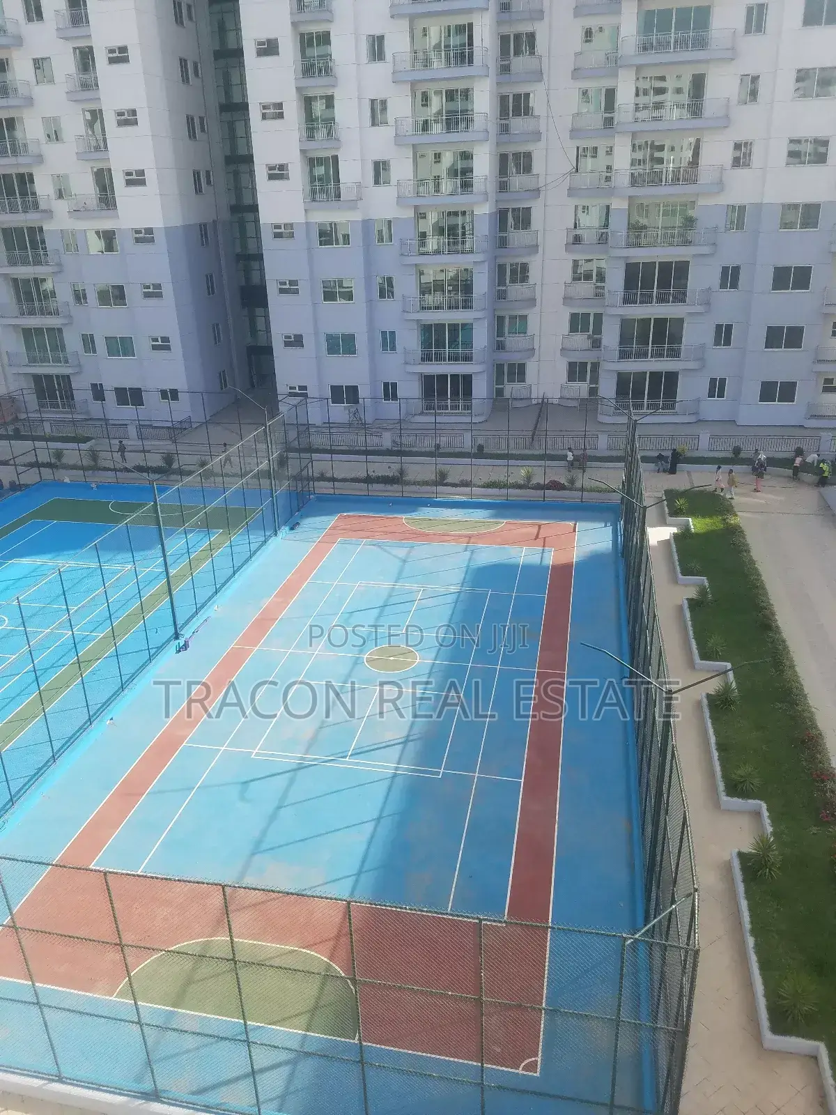 Furnished 3bdrm Apartment in ትራኮን ሪል ስቴት, Nifas Silk-Lafto for sale