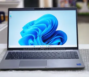 New Laptop Dell Latitude 5540 16GB Intel Core I7 SSD 512GB