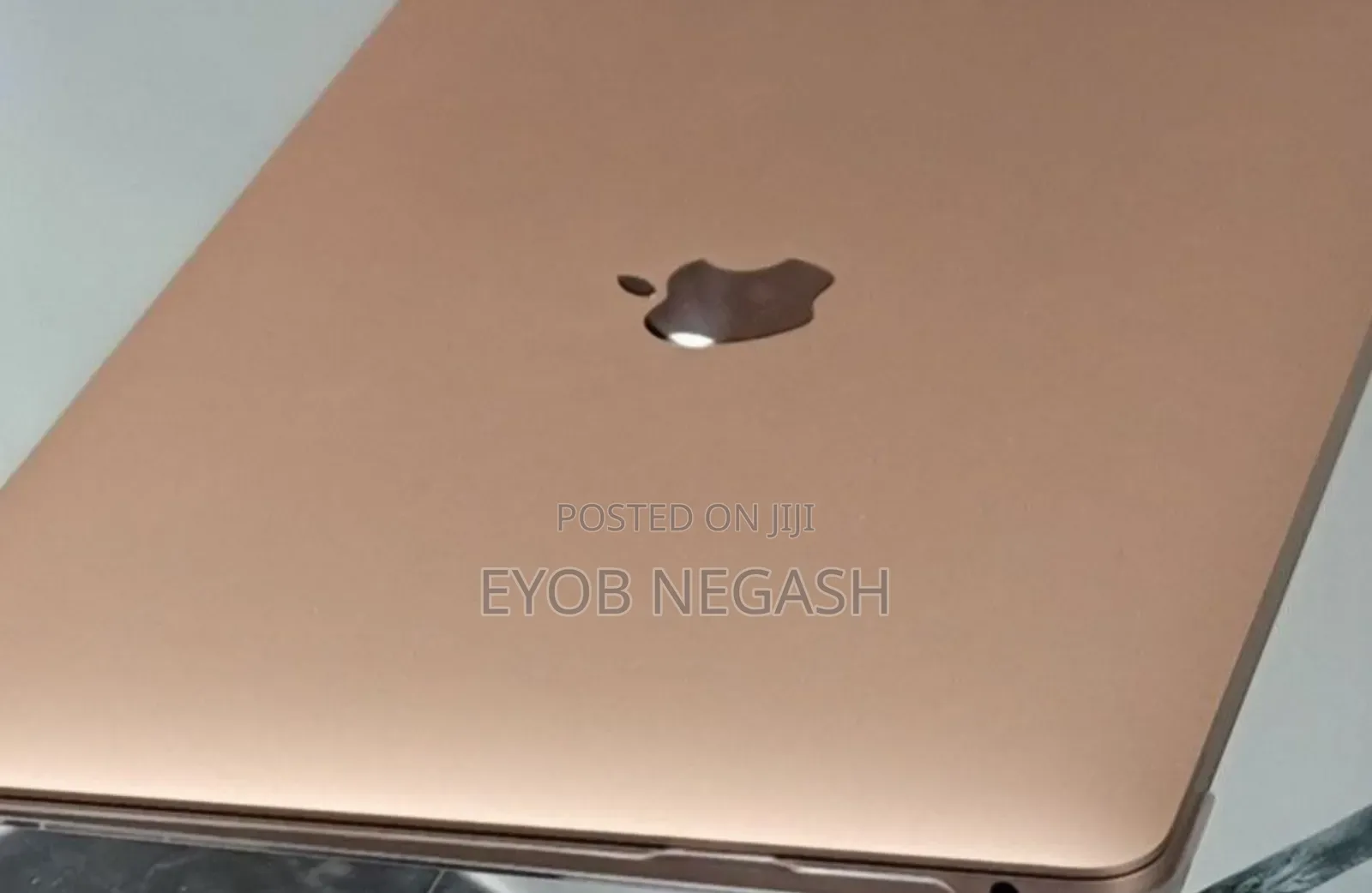 New Laptop Apple MacBook Air 2020 M1 16GB Apple M1 SSD 256GB