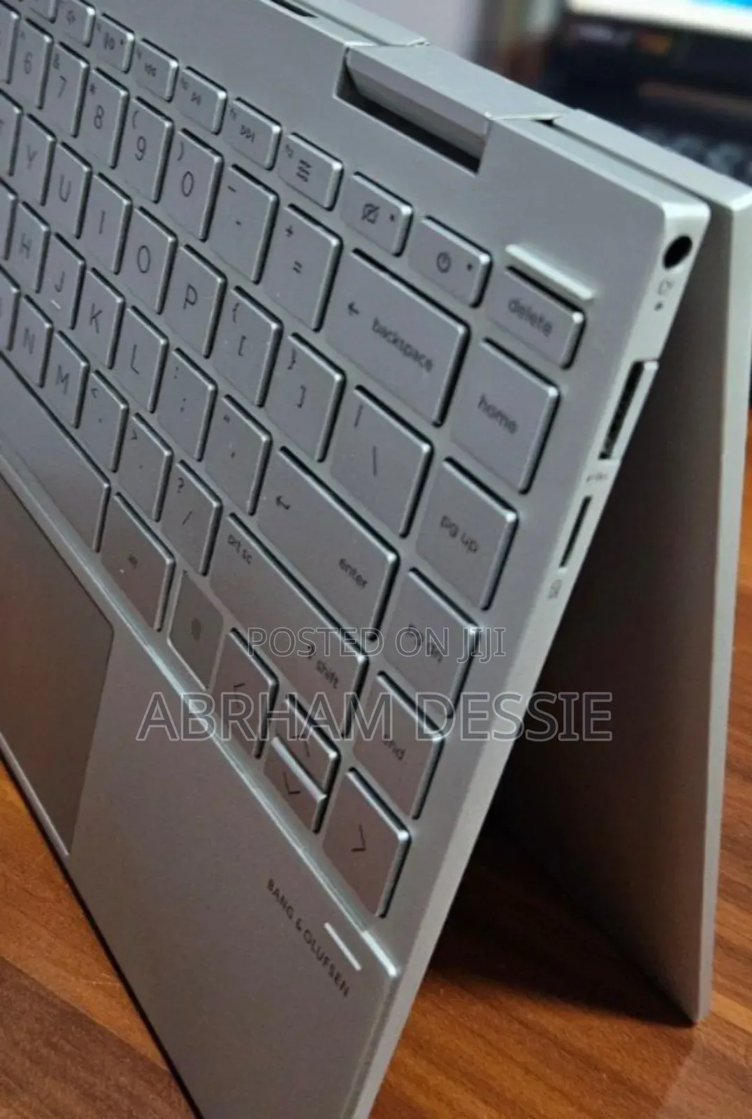 New Laptop HP Envy X360 8GB Intel Core I7 SSD 512GB