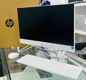 Photo - New HP 200 G4 22 All-in-One 16GB Intel Core I7 SSD 512GB