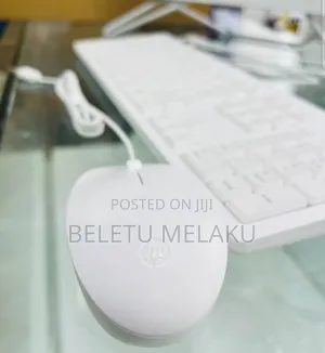 New HP 200 G4 22 All-in-One 16GB Intel Core I7 SSD 512GB