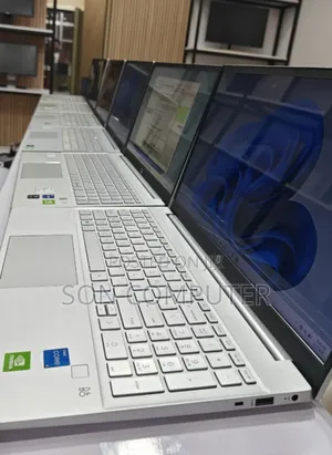 New Laptop HP Pavilion 15 16GB Intel Core i5 SSD 512GB