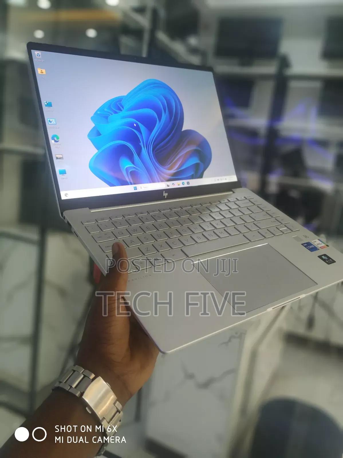 New Laptop HP Pavilion 14 16GB Intel Core I7 SSD 1T