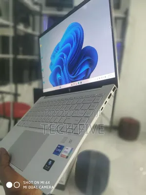 New Laptop HP Pavilion 14 16GB Intel Core I7 SSD 1T