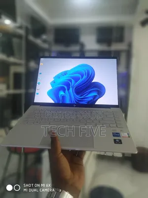 New Laptop HP Pavilion 14 16GB Intel Core I7 SSD 1T