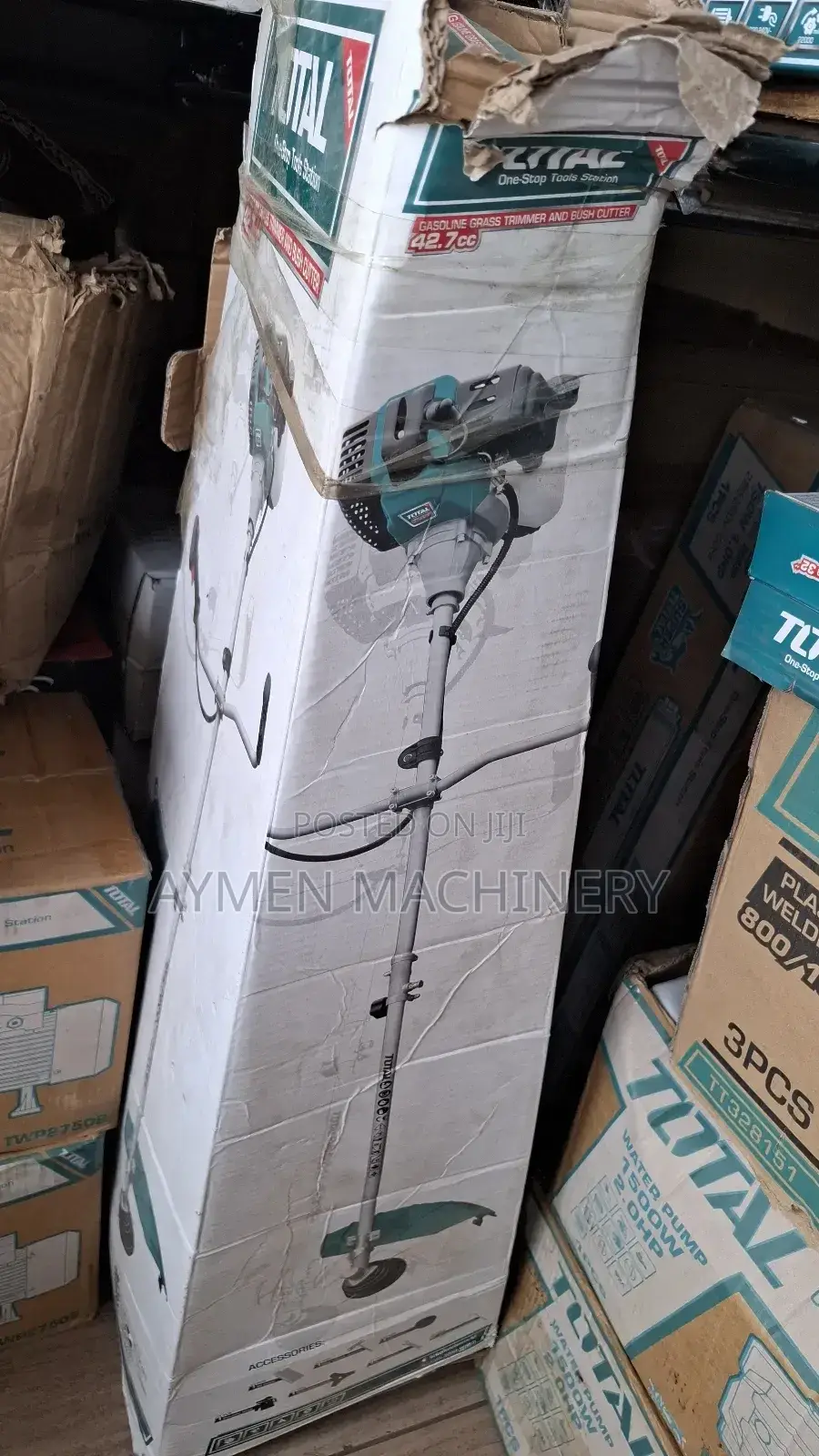 Total Gasoline Grass Trimmer Cutter 1.25kw 42.7cc ሳር ማጨጃ