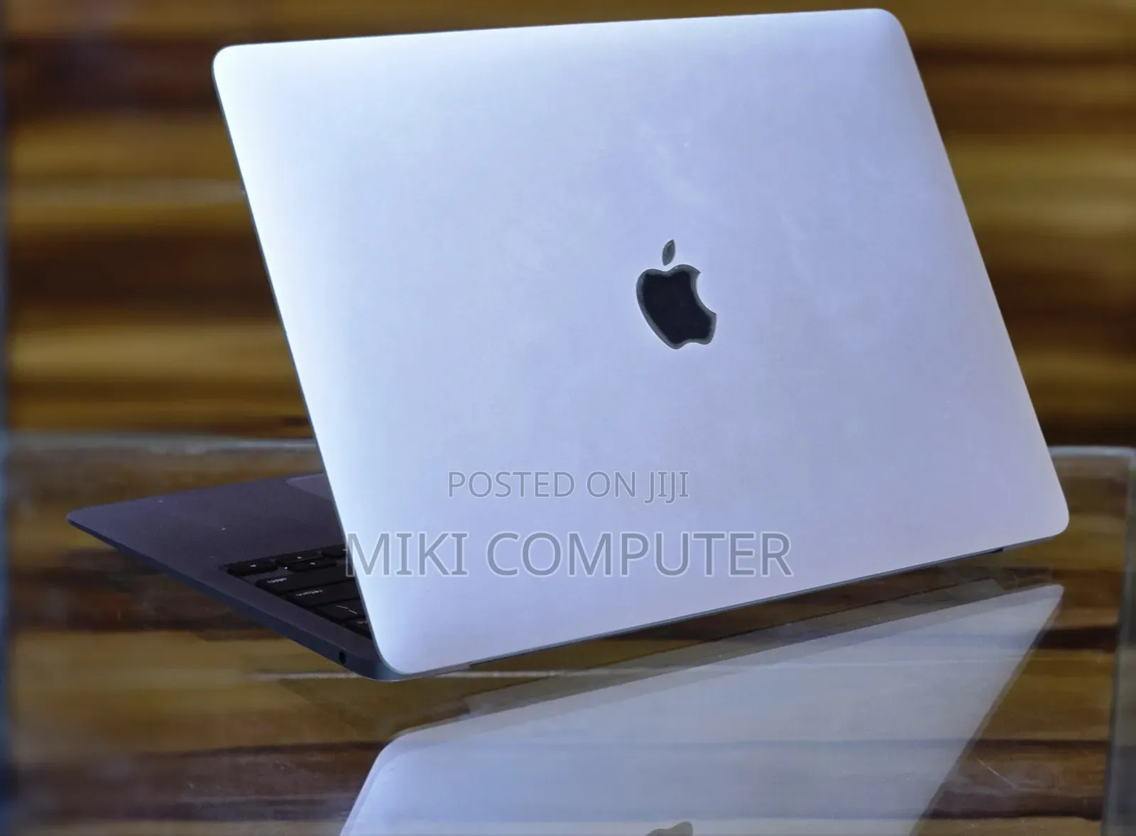 New Laptop Apple MacBook Air 2020 8GB Intel Core I5 SSD 256GB