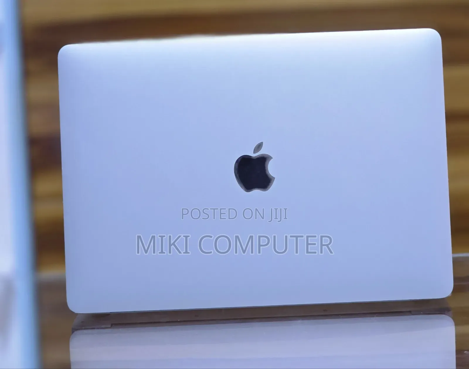 New Laptop Apple MacBook Air 2020 8GB Intel Core I5 SSD 256GB