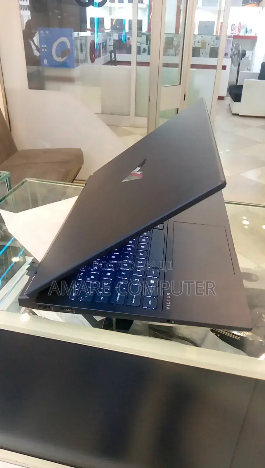 New Laptop HP Victus 16 16GB AMD Ryzen 7 SSD 1T