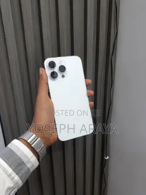 Photo - Apple iPhone 14 Pro Max 256 GB White
