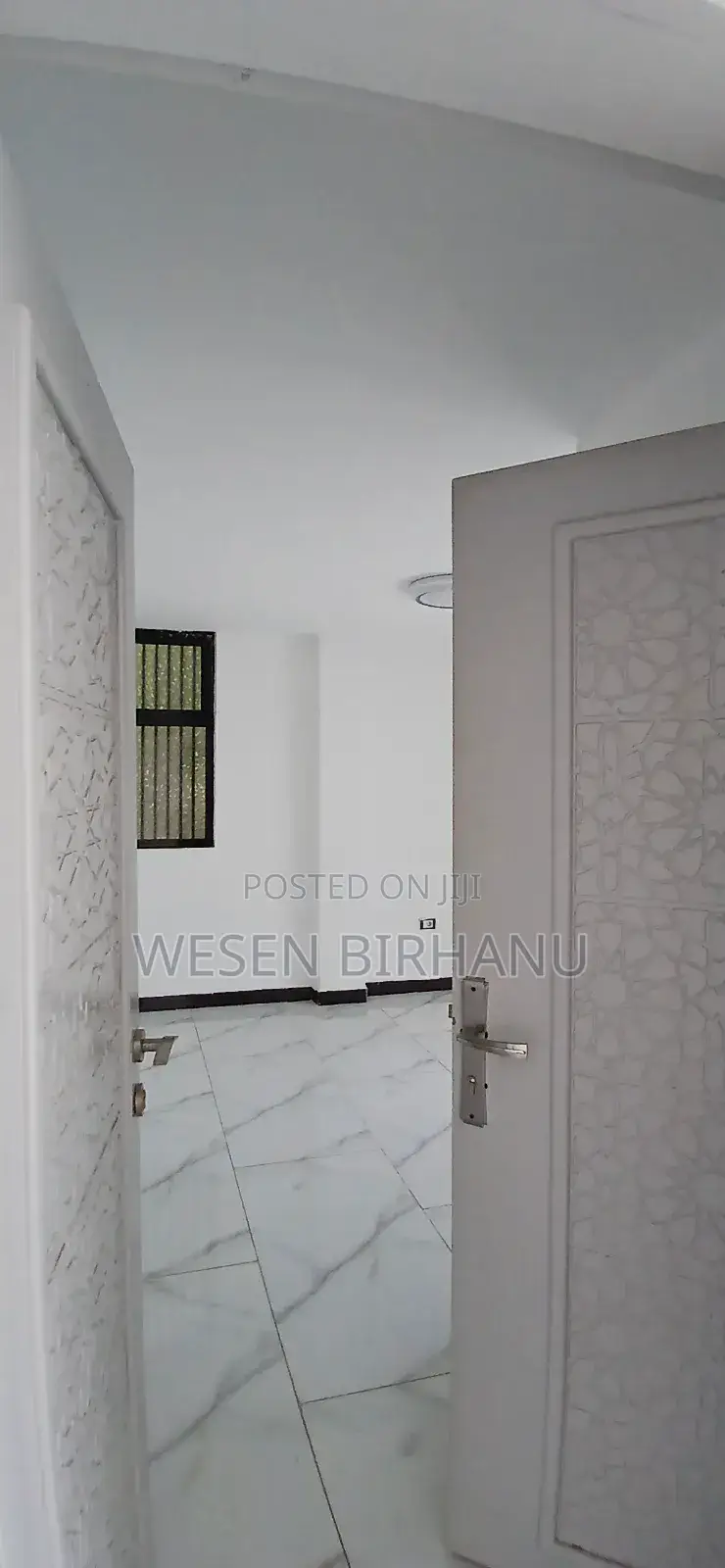 5bdrm House in 72ሰፈር, Addis Ketema for rent