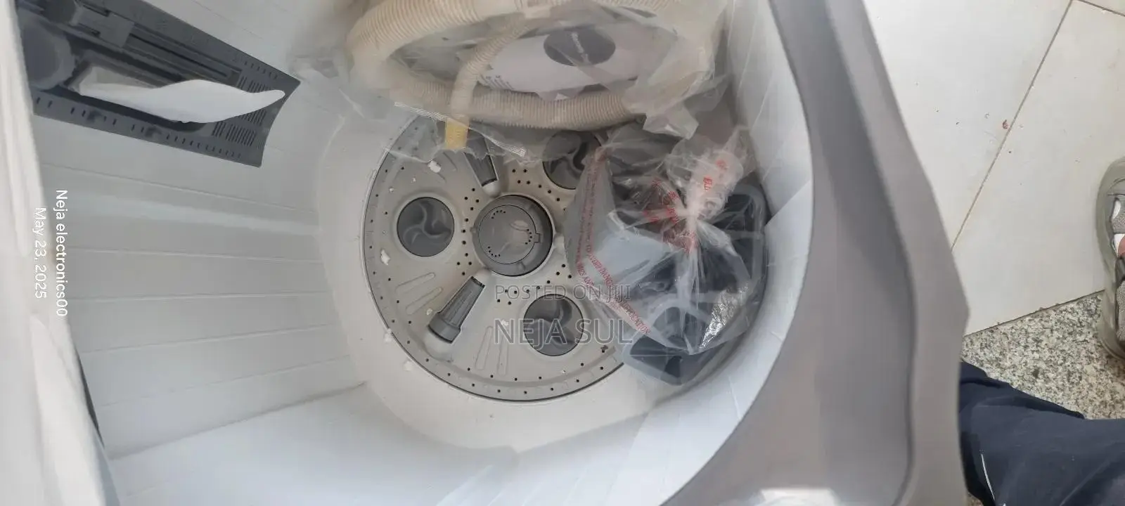 Lg Washing Machine 14kg Semi Automatic for Sale in Deliver