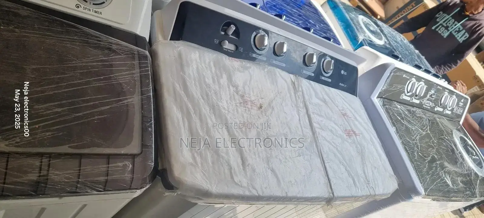 Lg Washing Machine 14kg Semi Automatic for Sale in Deliver