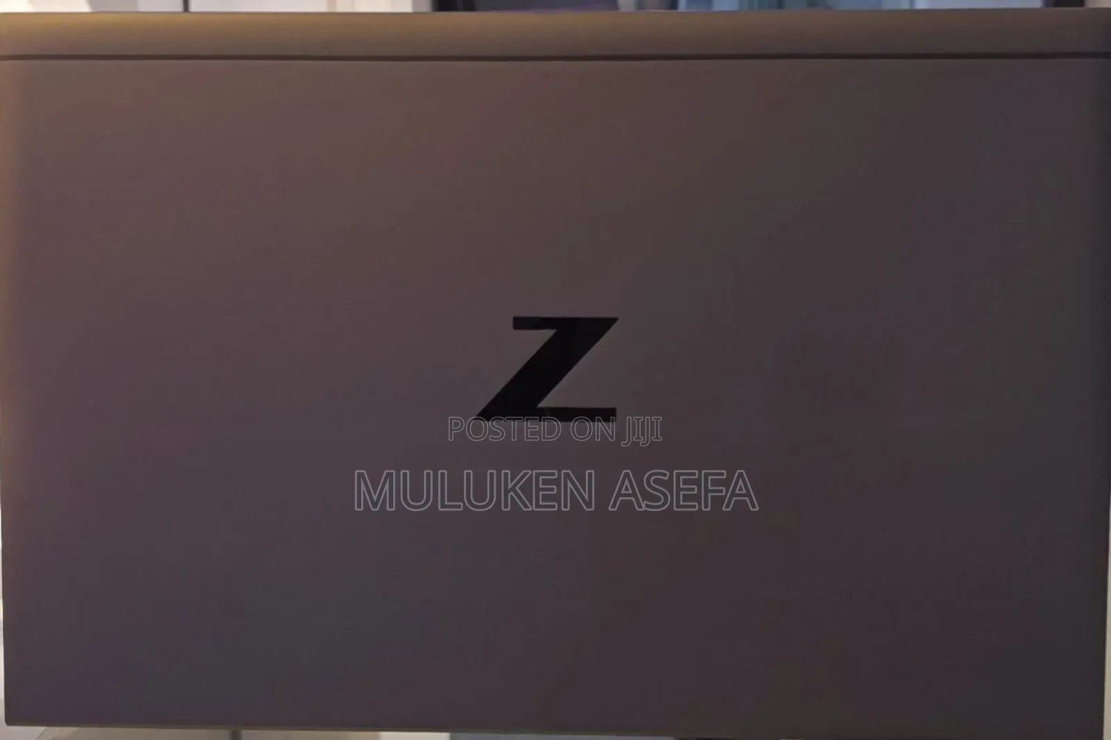 New Laptop HP ZBook Firefly G8 16GB Intel Core I7 SSD 1T