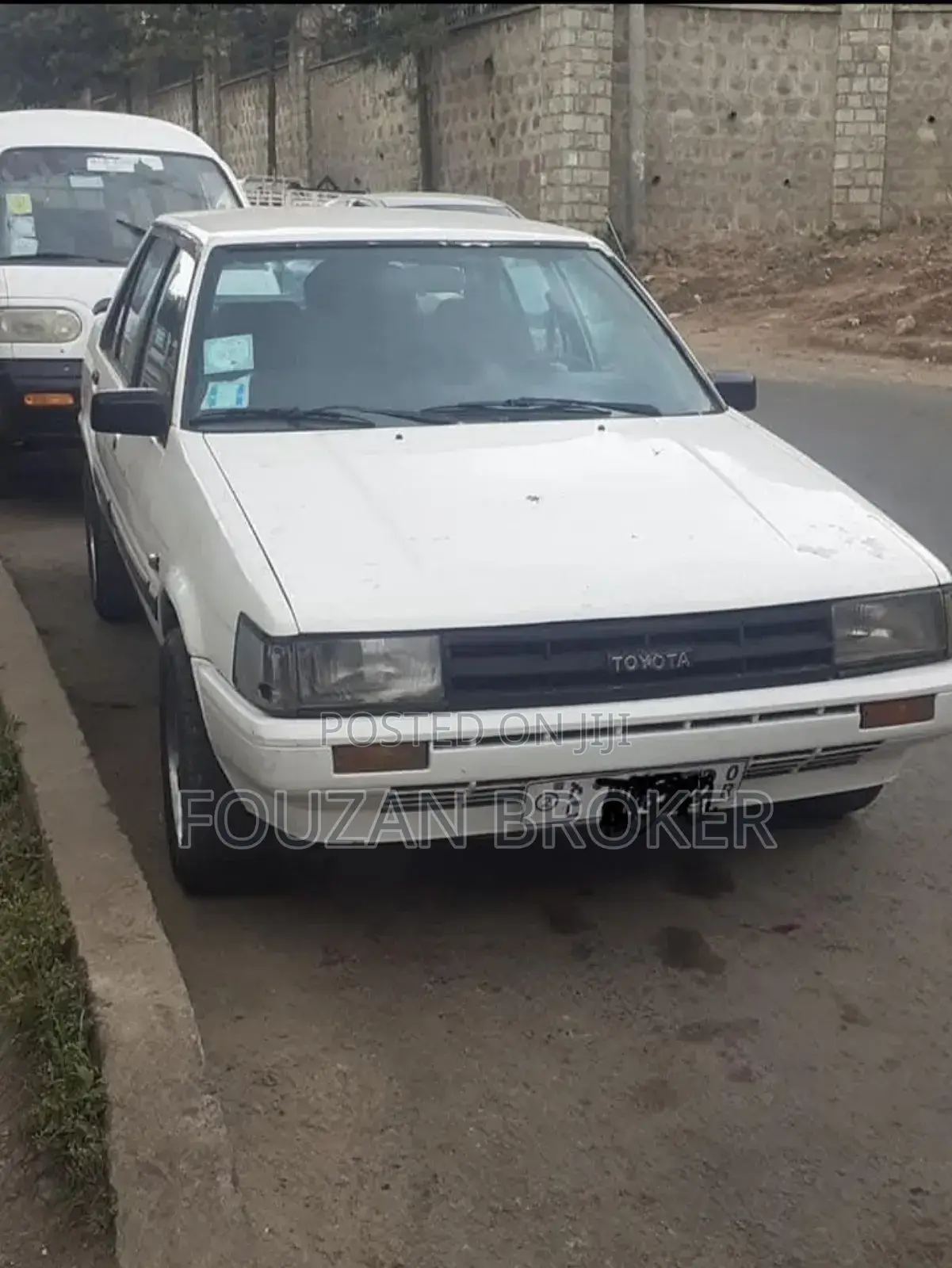 Toyota Corolla II 1987 White