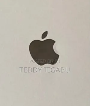 New Laptop Apple MacBook Pro 16GB Intel Core I5 SSD 512GB