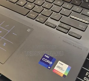 New Laptop Asus 16GB Intel Core I9 SSD 512GB