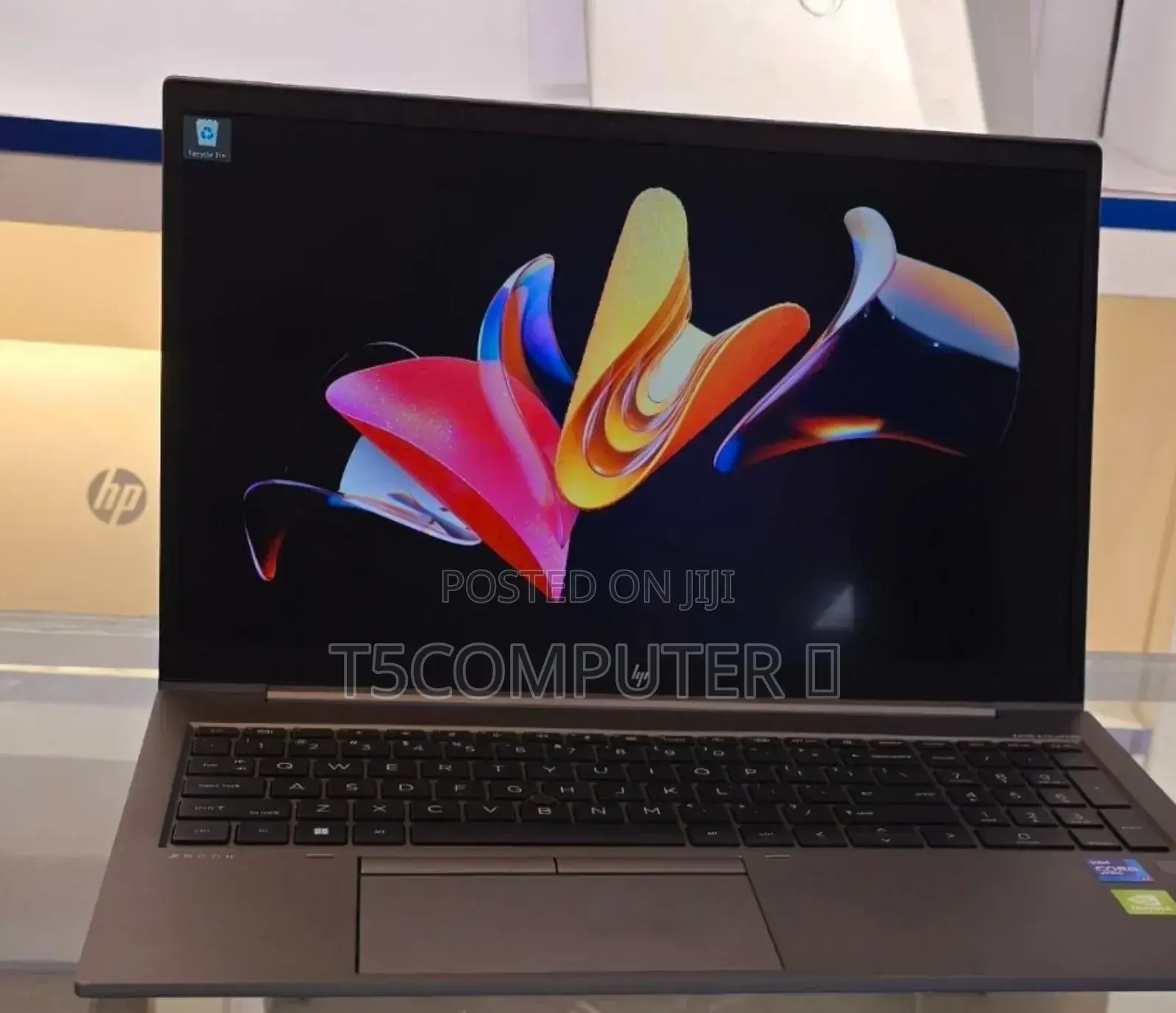 New Laptop HP 16GB Intel Core I7 SSD 1T