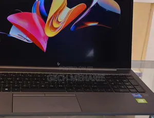 Photo - New Laptop HP ZBook Firefly G8 16GB Intel Core I7 SSD 1T
