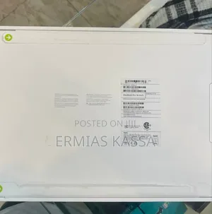 New Laptop Apple MacBook Pro 2023 M2 16GB Apple M2 SSD 4T