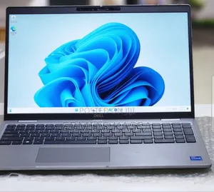 Photo - New Laptop Dell Latitude 15 E5540 16GB Intel Core I7 SSD 512GB