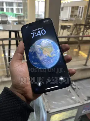 Apple iPhone 11 64 GB Black