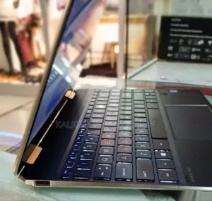New Laptop HP Spectre 16GB Intel Core I7 SSD 1T