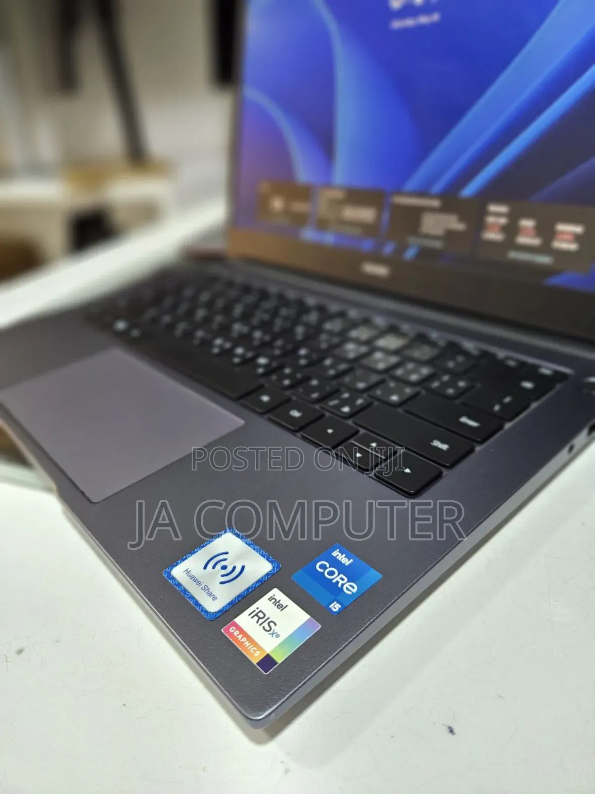 New Laptop Huawei MateBook HZ-W19 16GB Intel Core I5 SSD 512GB