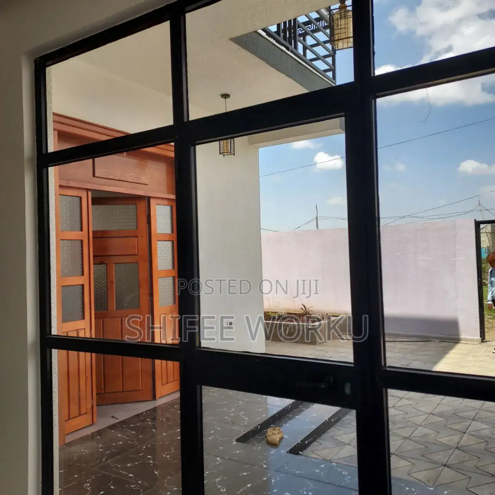 Furnished 7bdrm House in Tafo Ccd, Yeka for sale