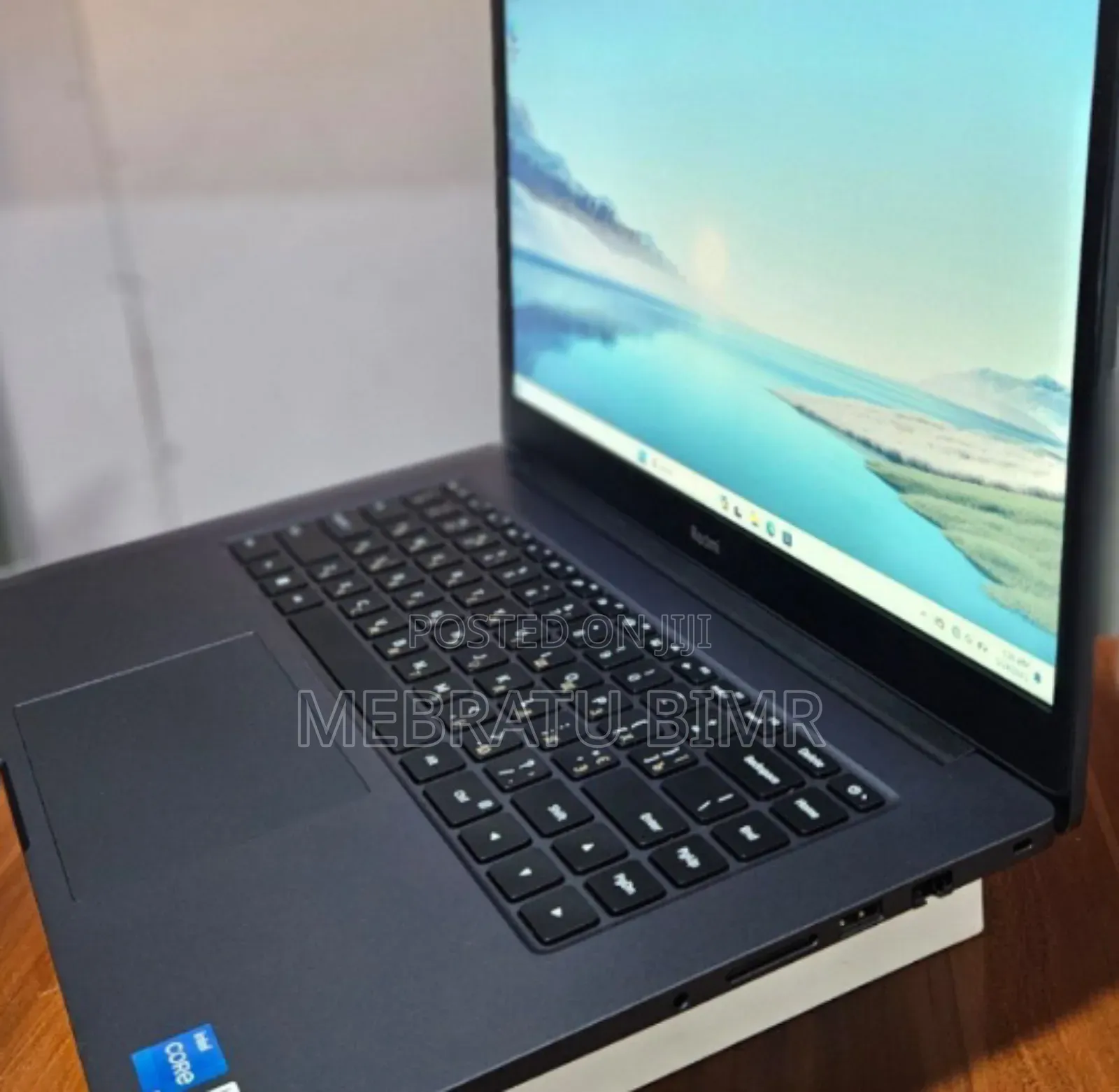 New Laptop 8GB Intel Core I5 SSD 512GB