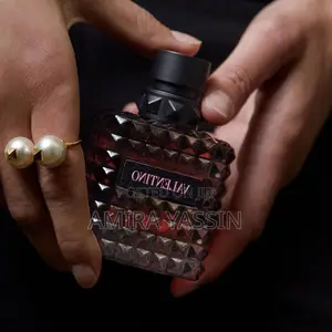 Valentino Donna Born in Roma Intense