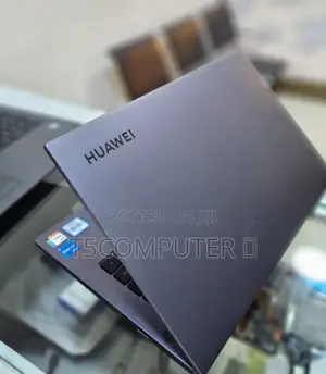 New Laptop Huawei MateBook 13 WRT-W19E 8GB Intel Core I5 SSD 512GB