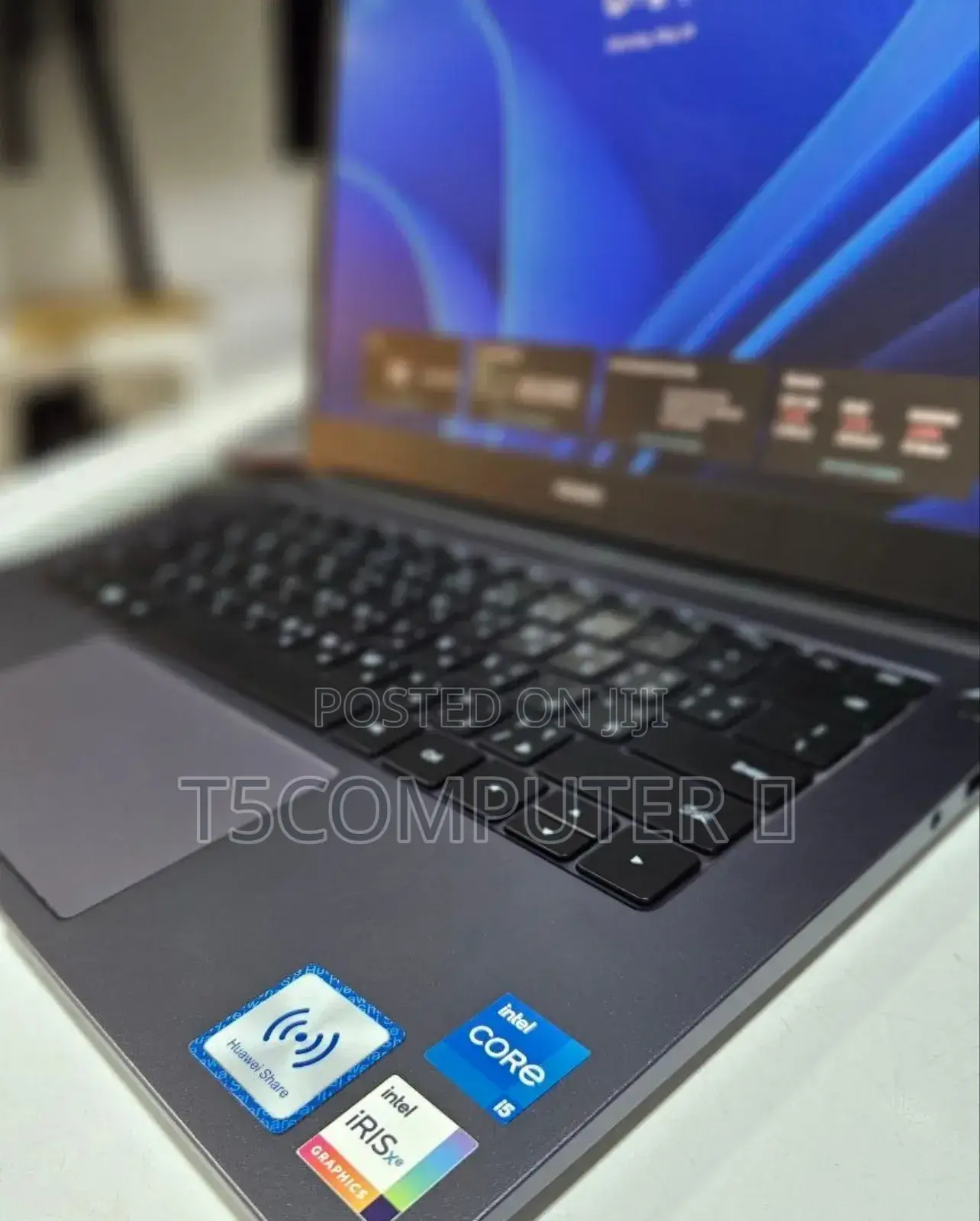 New Laptop Huawei MateBook 13 WRT-W19E 8GB Intel Core I5 SSD 512GB