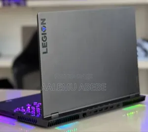 New Laptop Asus ROG Strix G15 32GB AMD Ryzen 9 SSD 1T