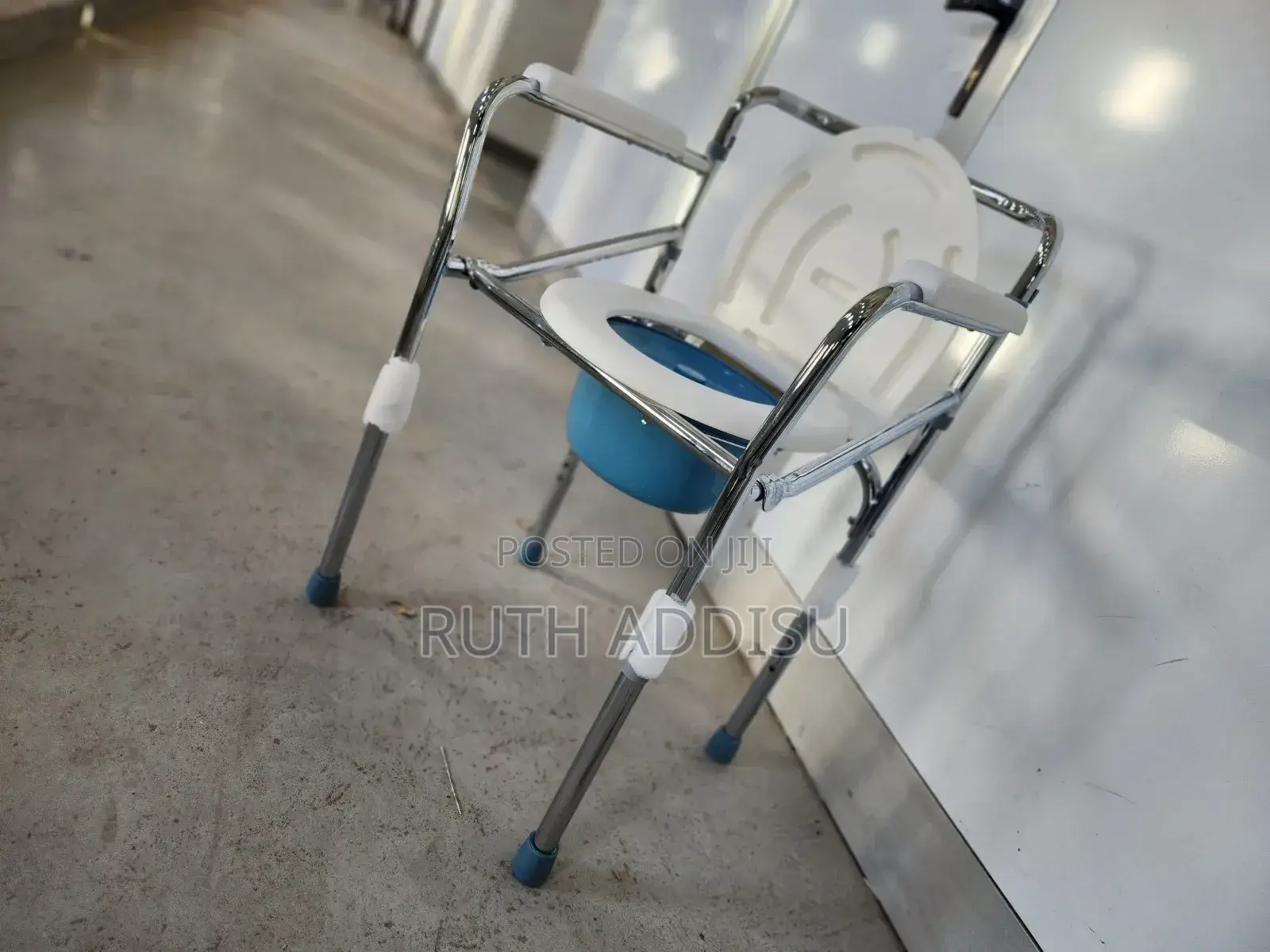 Toilet Seat Chair來源commode Chair王國bed Side Commode Chair