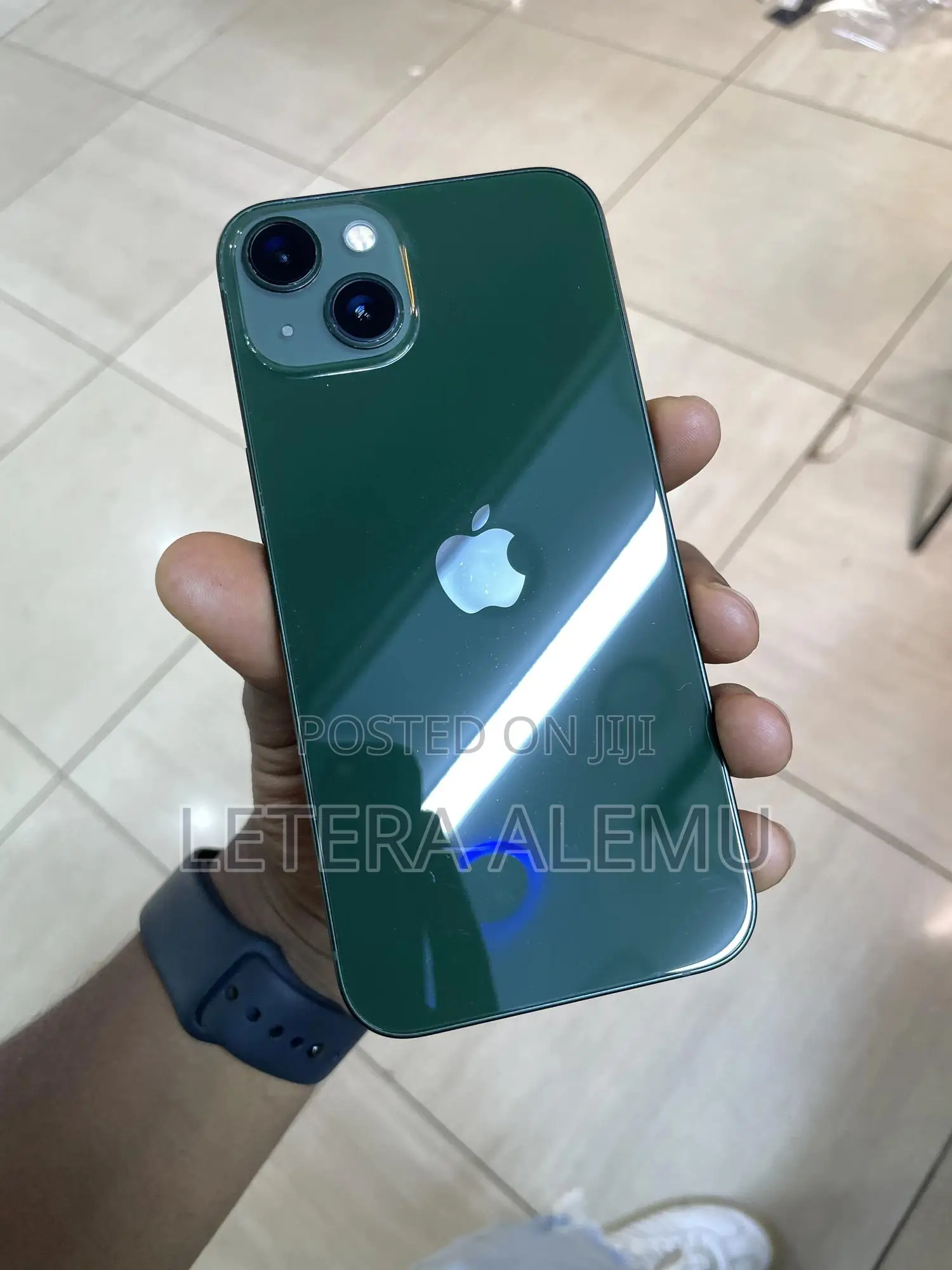 New Apple iPhone 13 128 GB Green