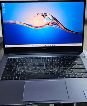 Photo - New Laptop Huawei MateBook 13 WRT-W29E 8GB Intel Core I5 SSD 512GB
